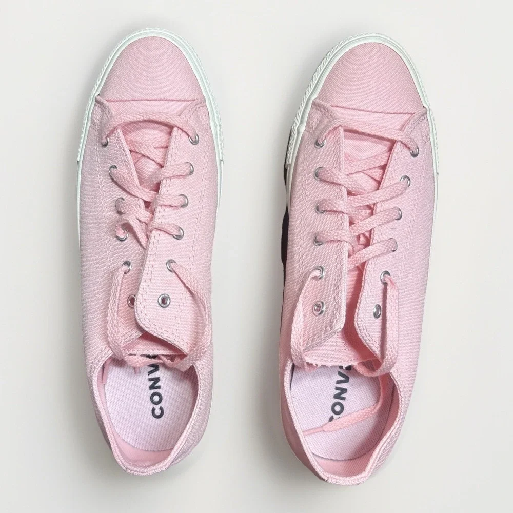 Converse A10968C Pink Kids size 6.5 Brand New‎